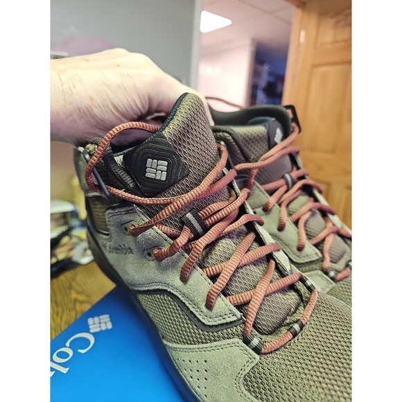 Columbia‎ Benson Mid Hiking Mens  Boots Size 11.5 New main image 5